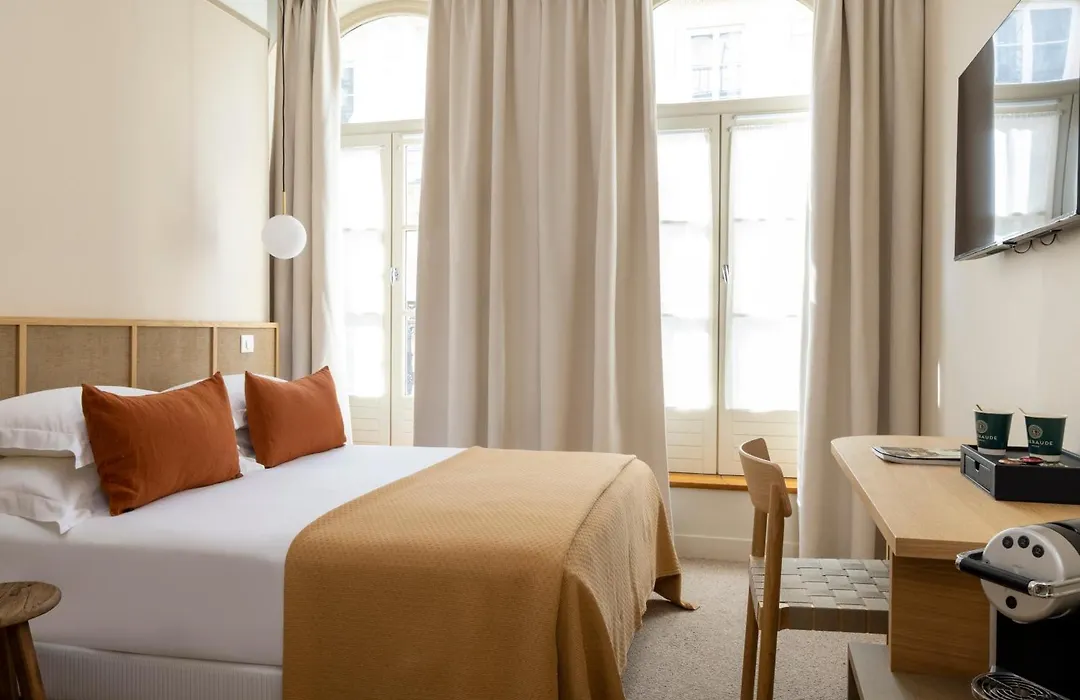 Hotel Joe M-1