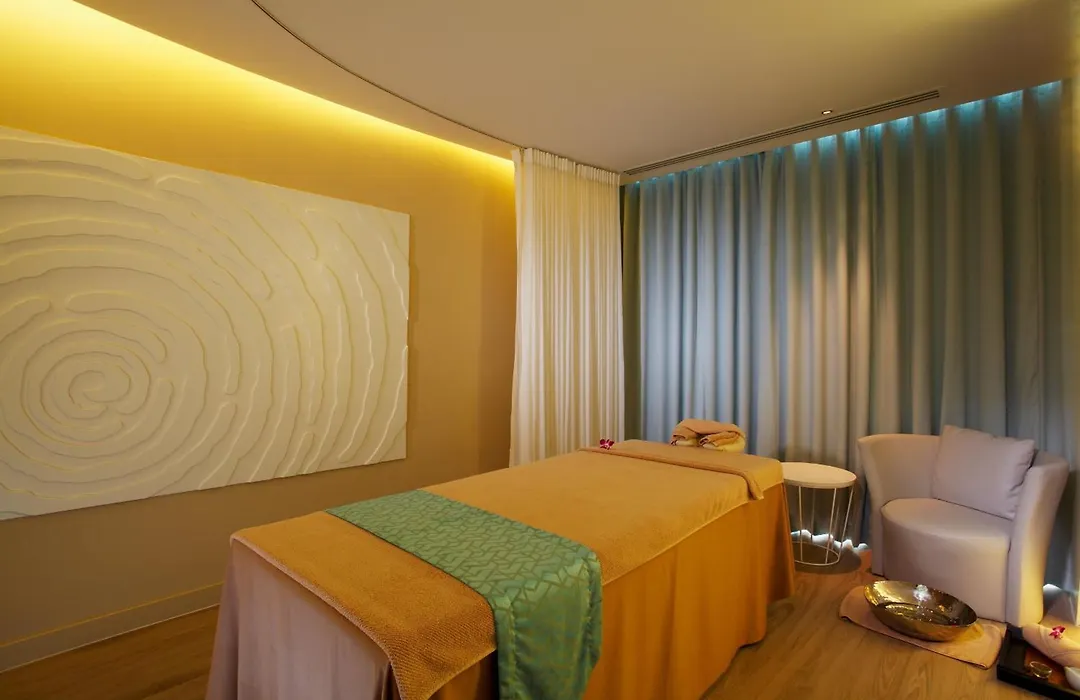 Centara Watergate Pavilion Hotel Bangkok-1
