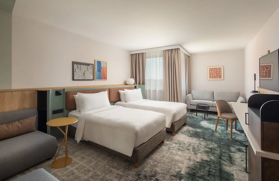 Crowne Plaza Budapest By Ihg-1