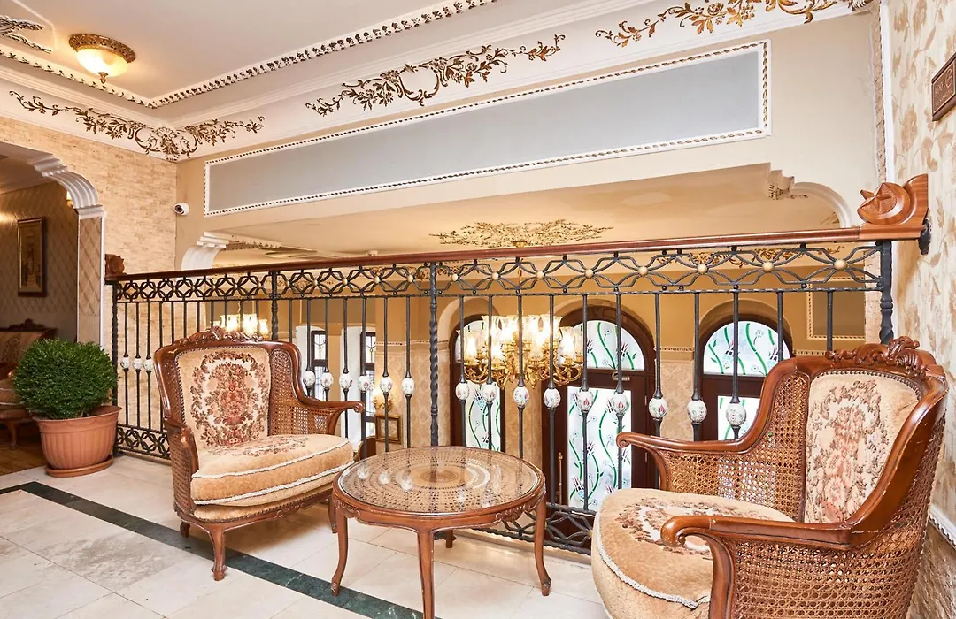 Amber Hotel & Spa-1