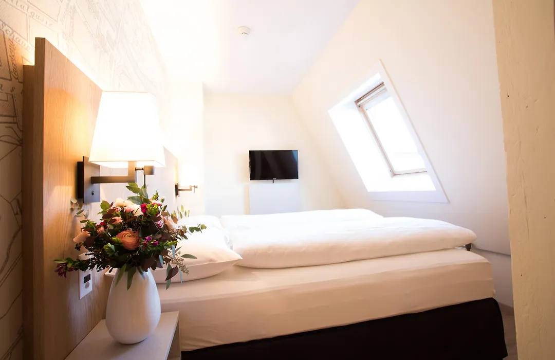 Kreuz Bern Modern City Hotel-1