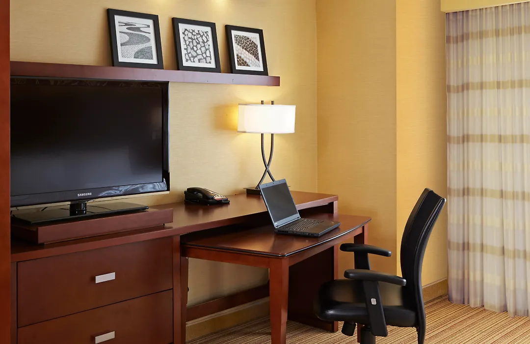 Courtyard By Marriott Los Angeles Lax / Century Boulevard-1
