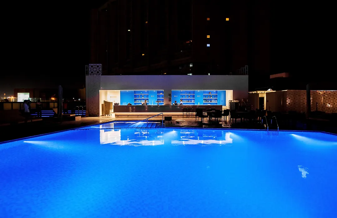 Radisson Blu Hotel, Dubai Deira Creek-1