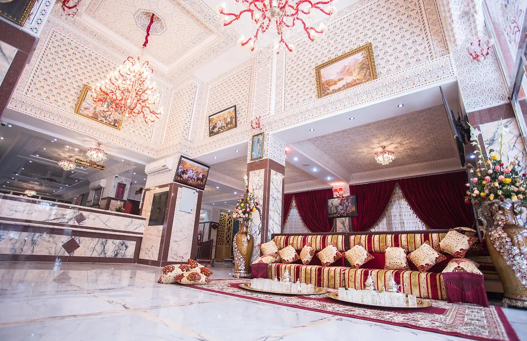Hotel Les Ambassadeurs-1