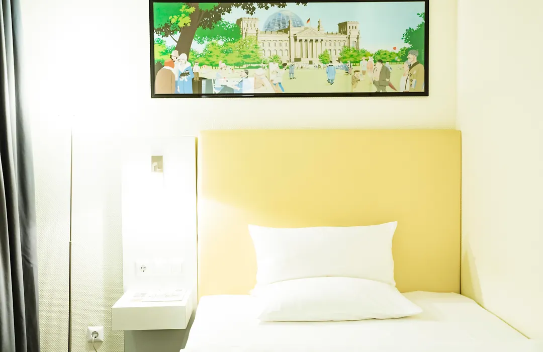 Garner Hotel Berlin - Checkpoint Charlie By Ihg-1