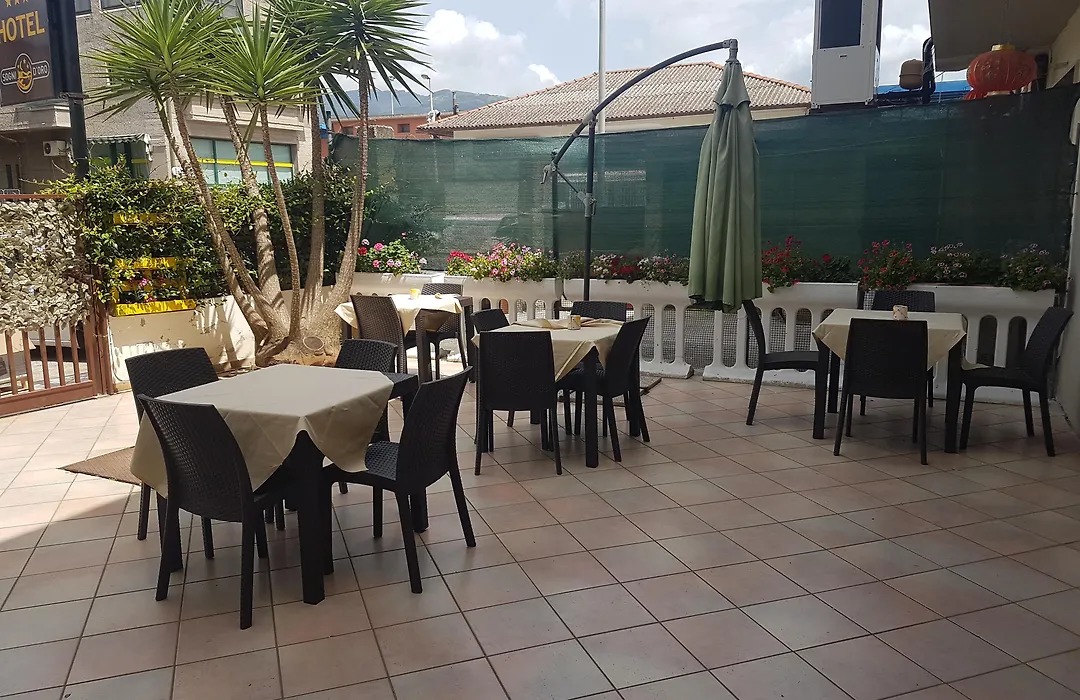Hotel Sogni D'Oro Airport-1