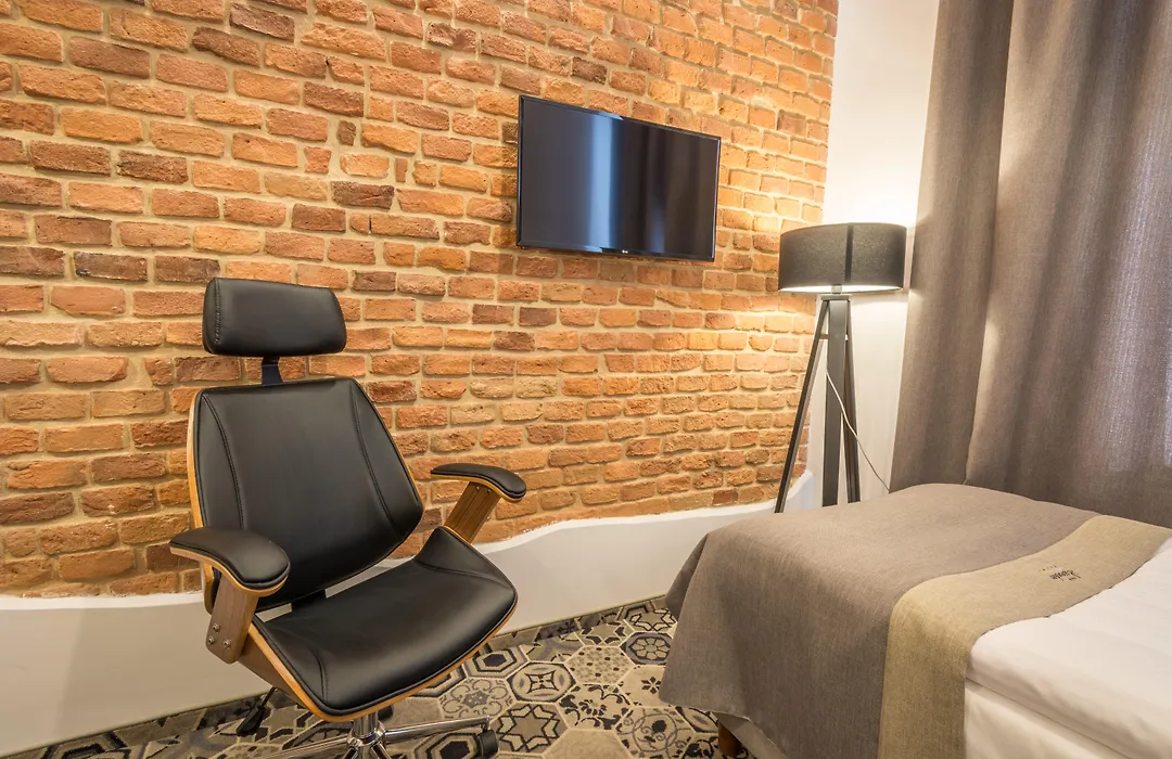 Hotel Lavender-1