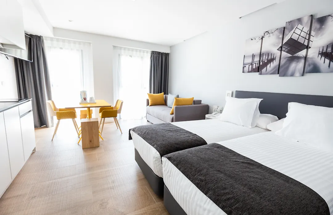 Moontels Valencia Alameda 41-1