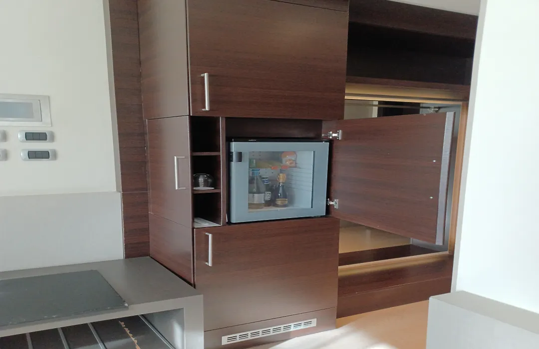 Rmh Modena Des Arts-1