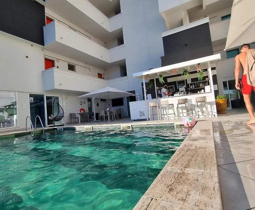 Nero D'Avorio Apartments-1