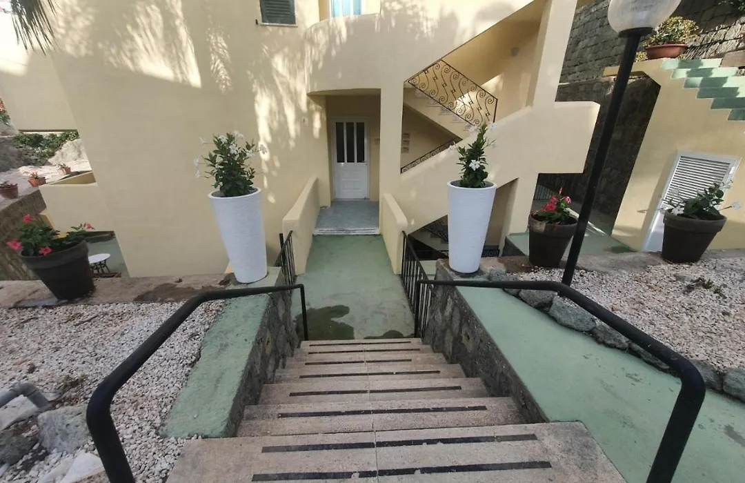 Relais Villa Agave-1