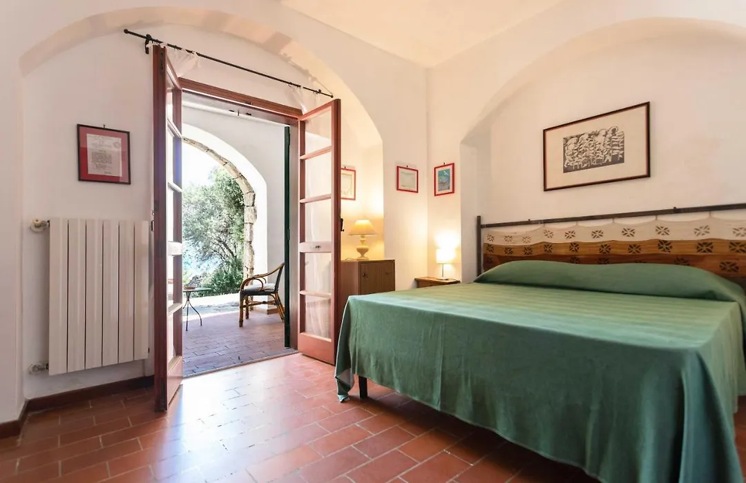 Il Posto delle Fragole-1