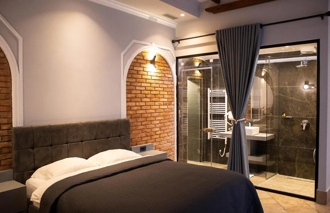 Venis Hotel-1