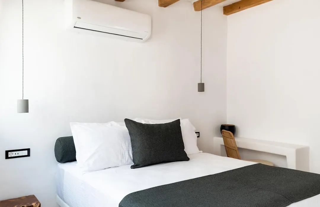 Ryous Mykonos-1