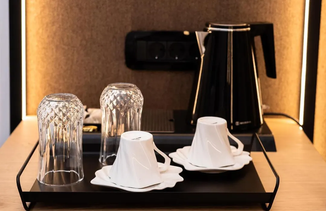Chora Suites By Premium Key-1