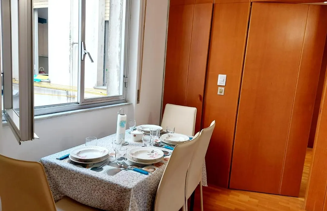 Genova Rooms Serra B-1