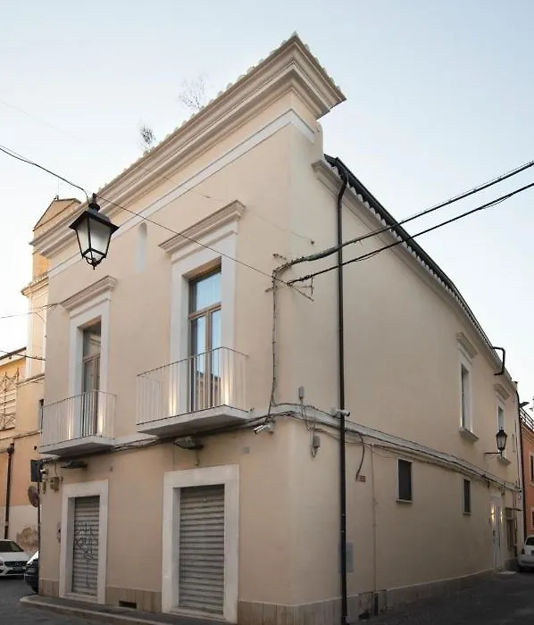 B&b Porta Arpana- Camere&Appartamenti Deluxe in centro-1