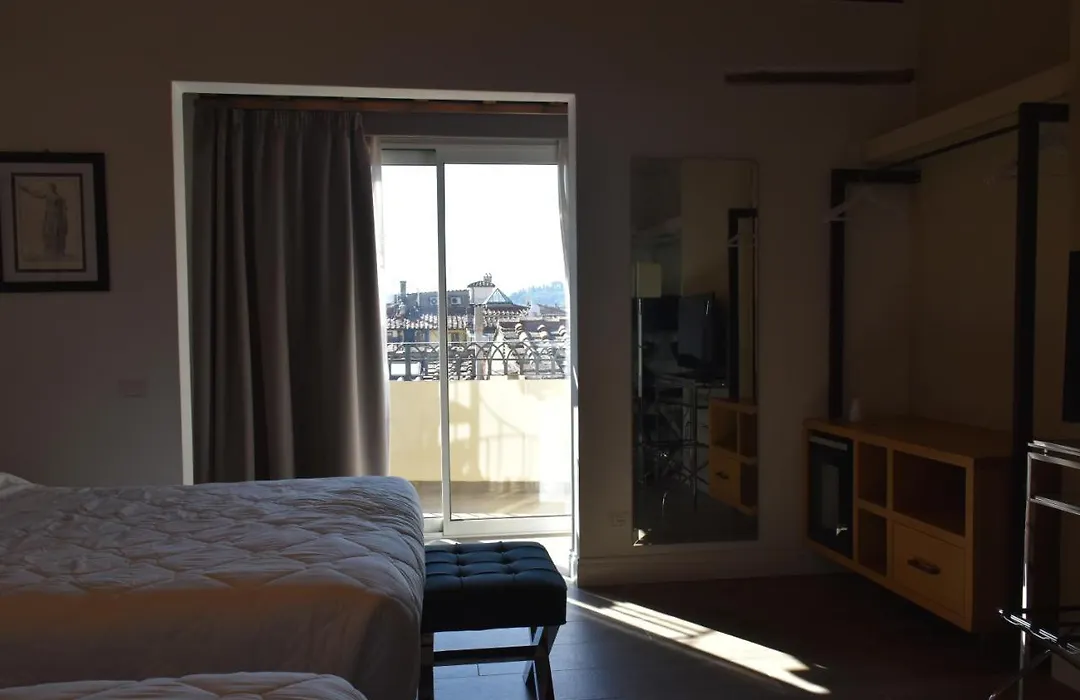 Hr Bedrooms In Florence-1