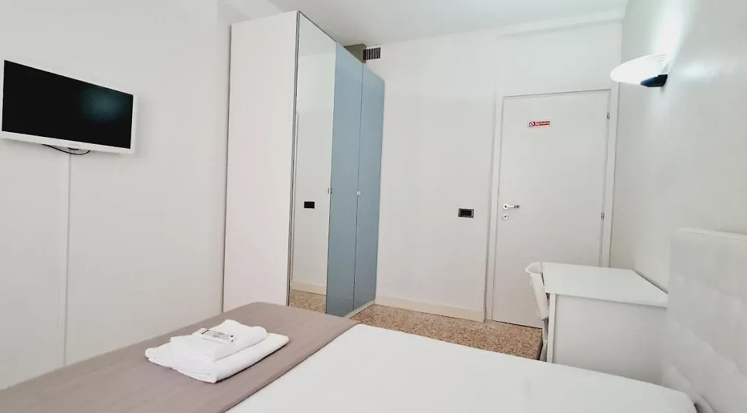 Locazione Turistica Gioia-1