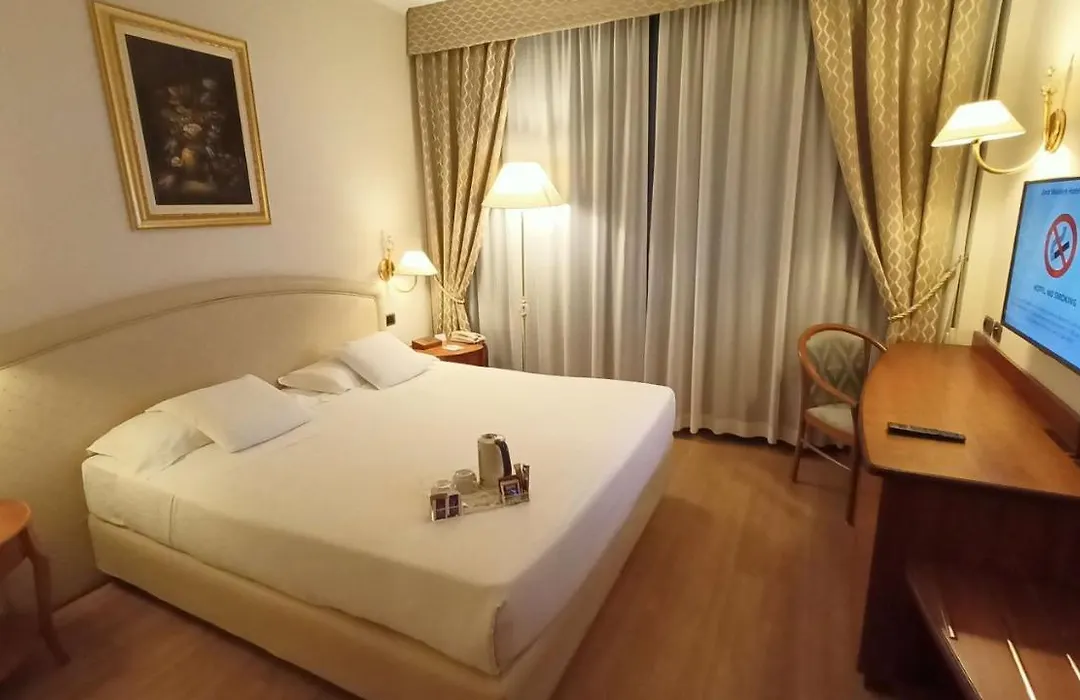 Best Western Hotel Globus City-1