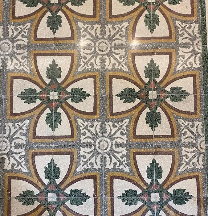 Cavour 221 - Central Station-1