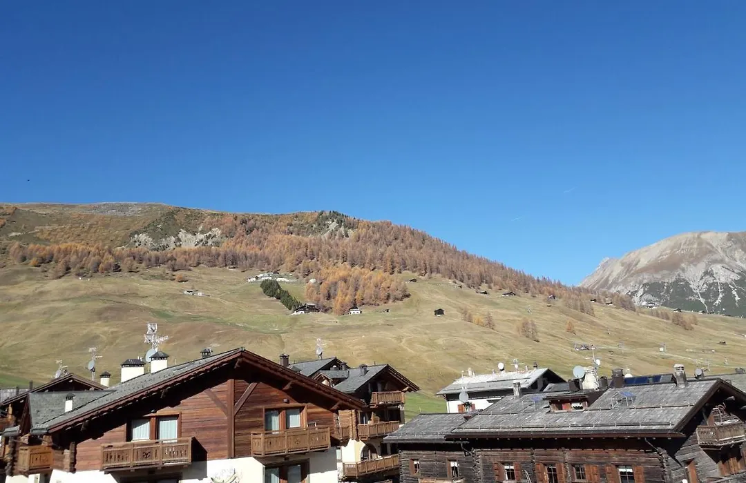 Garni Al Silvestri Vei-1