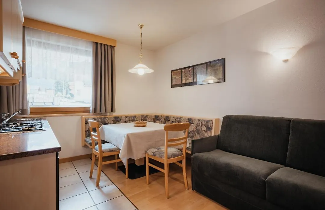 Residence Chalet Pinis-1