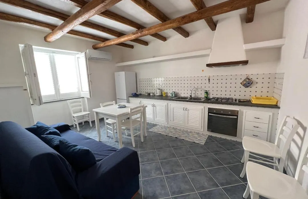 Lo Nardo Accommodation-1