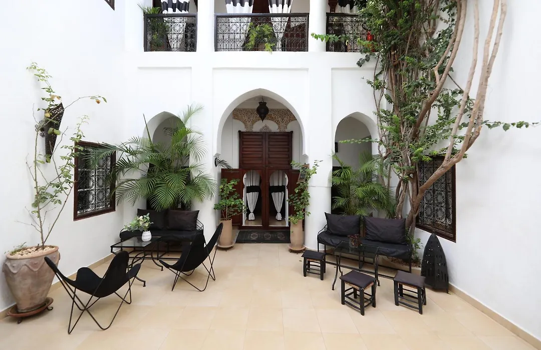 Riad Noor Charana-1