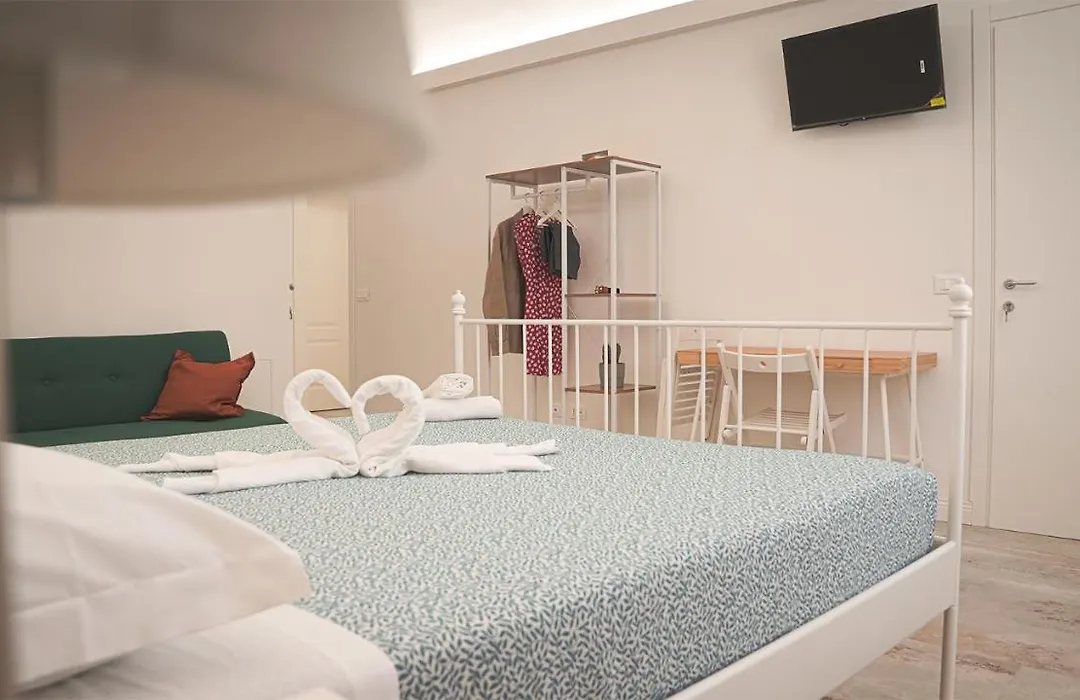 Corso Italia Pisa Smart Rooms-1
