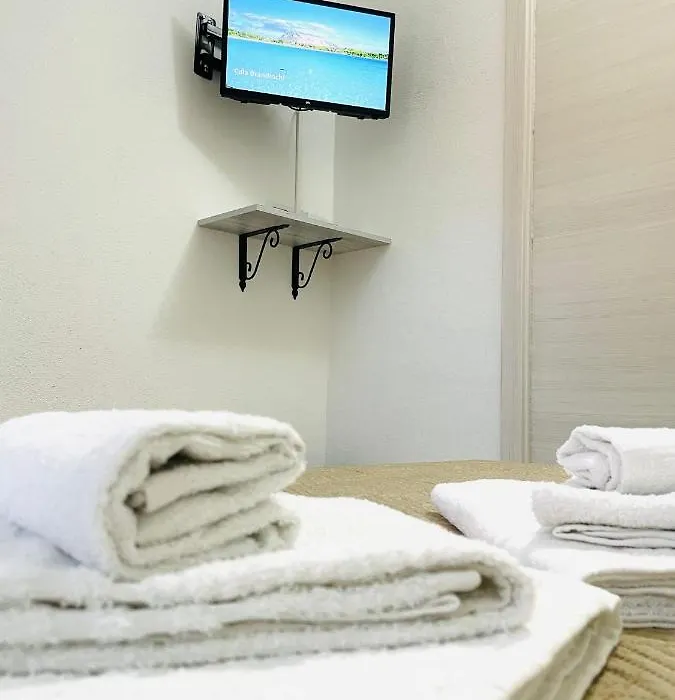 CHRISSO ROOMS affittacamere-1