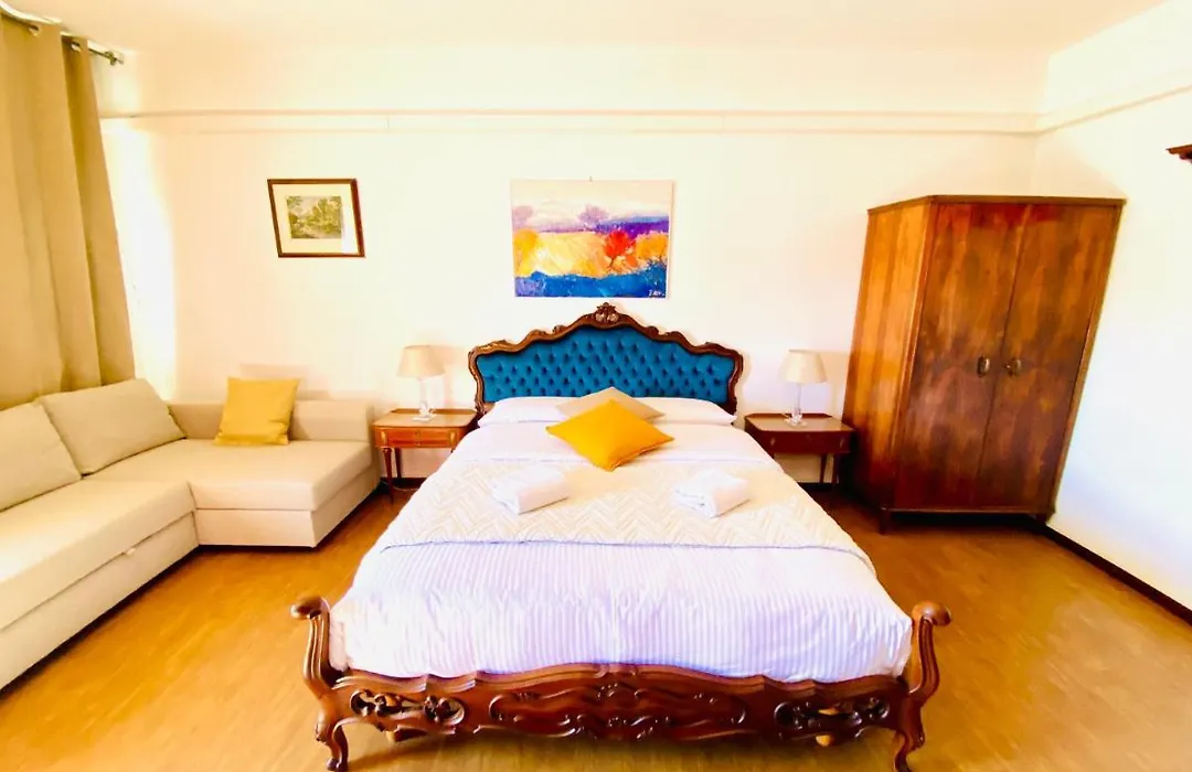 Pang'S Guesthouse-1