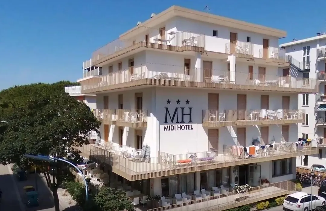 Hotel Midi-1