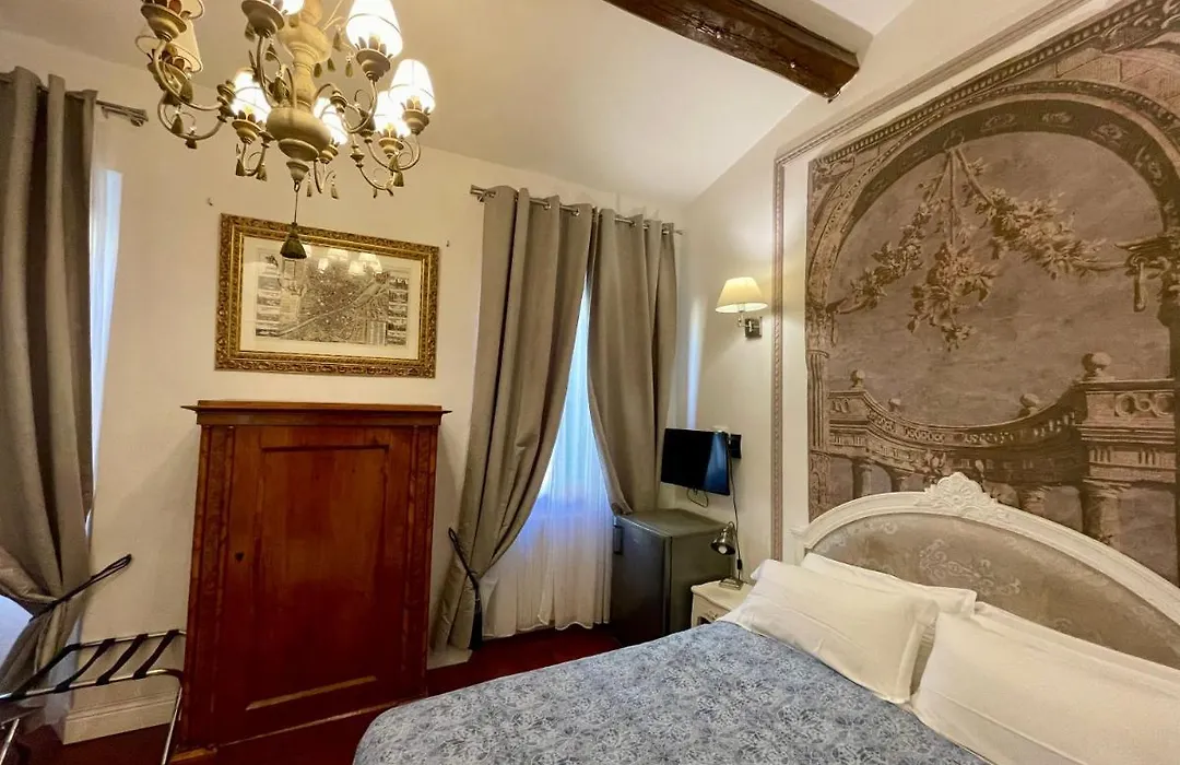 Cestello Luxury Rooms-1