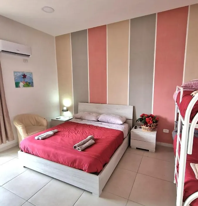 Home Regina Giovanna-1