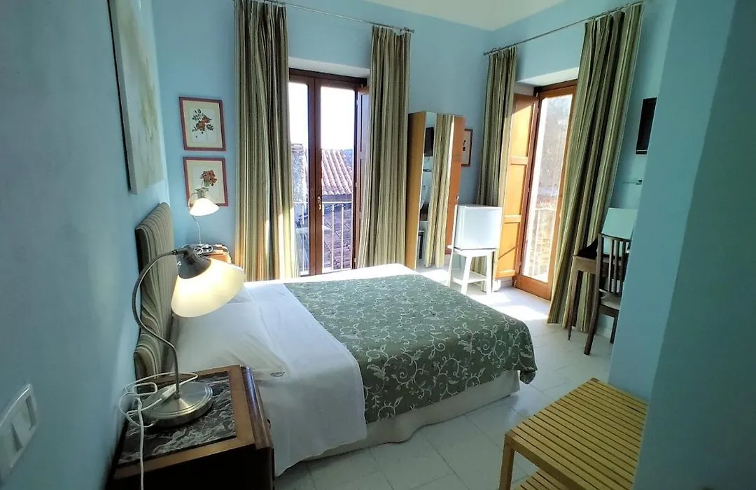 Afra Bed & Breakfast-1