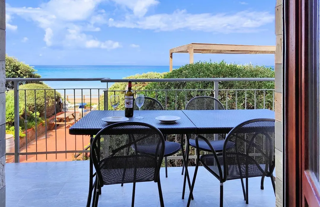 Le Dune Sea View Apartments - Futura Cav-1