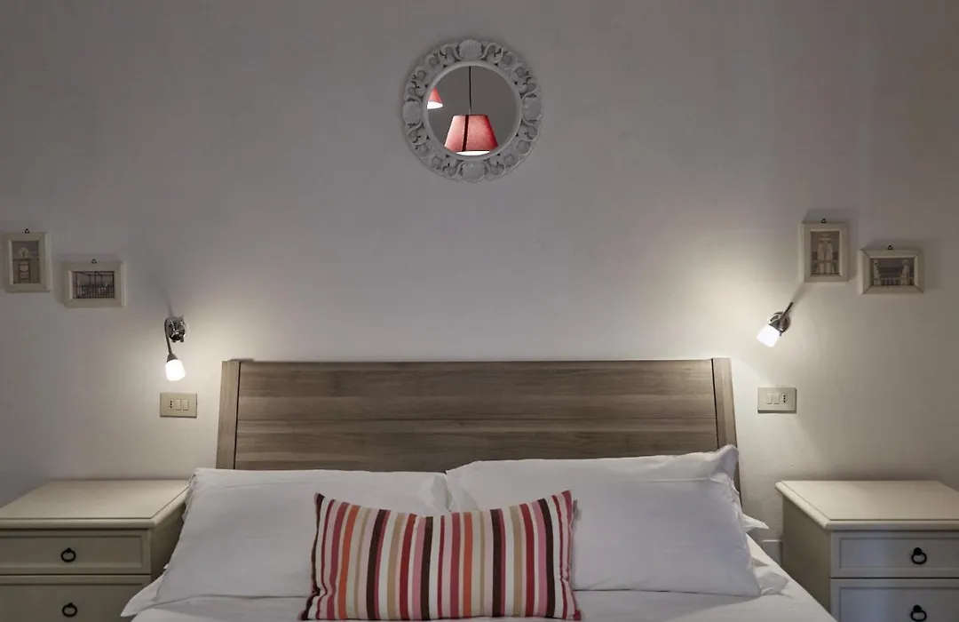 Hotel Spring-1