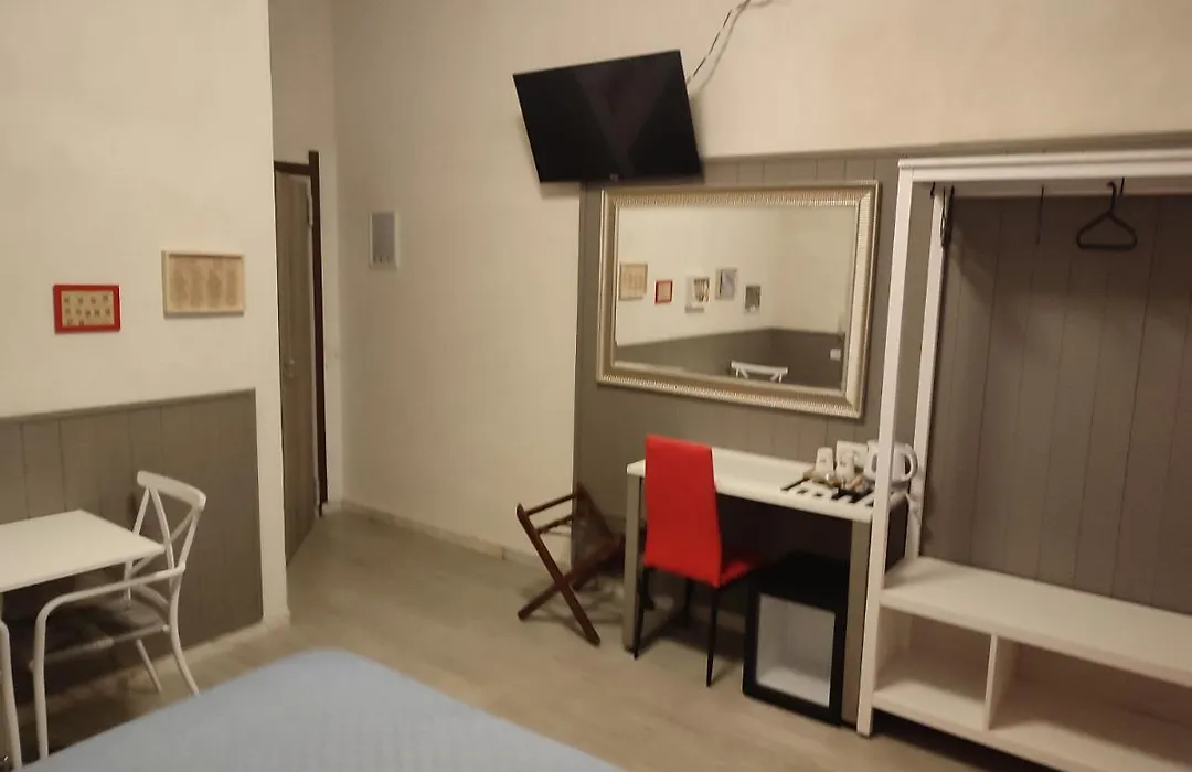 Euro Hotel-1