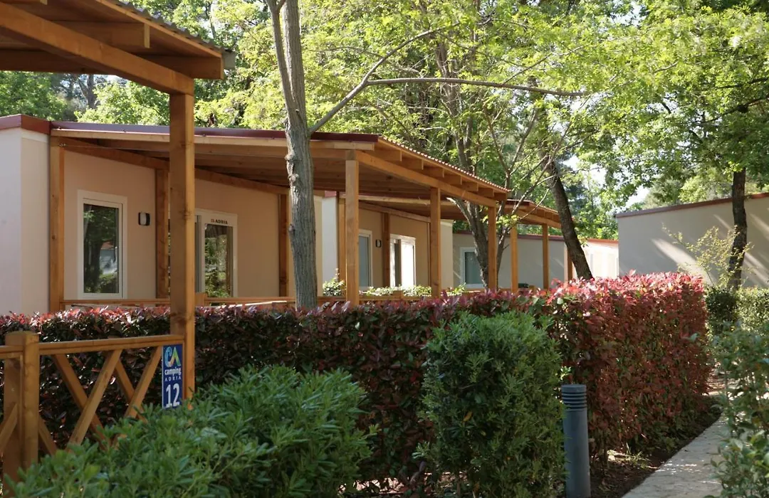 Camping Adria Mobile Homes Lanterna-1