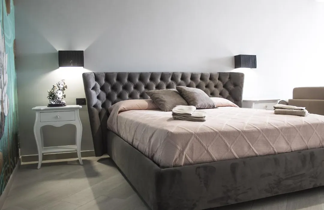 Incanto Luxury Rooms-1