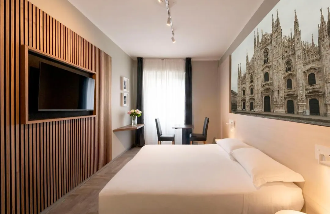 VIVA Hotel Milano-1