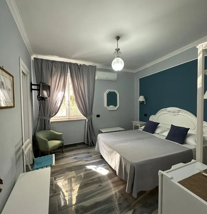 B&B Ponza Suite-1