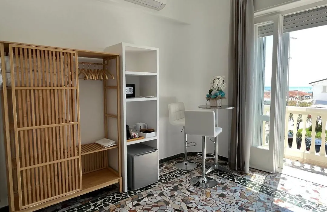Al Mare 54 Luxury Guest House-1
