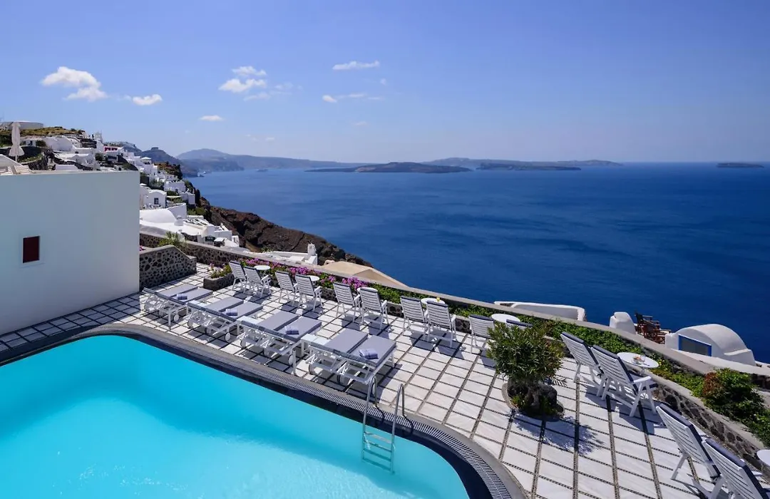 Nikos Villas-1
