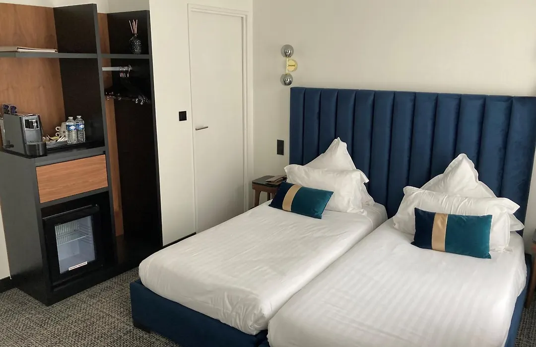 Le Grand Hotel De Normandie-1