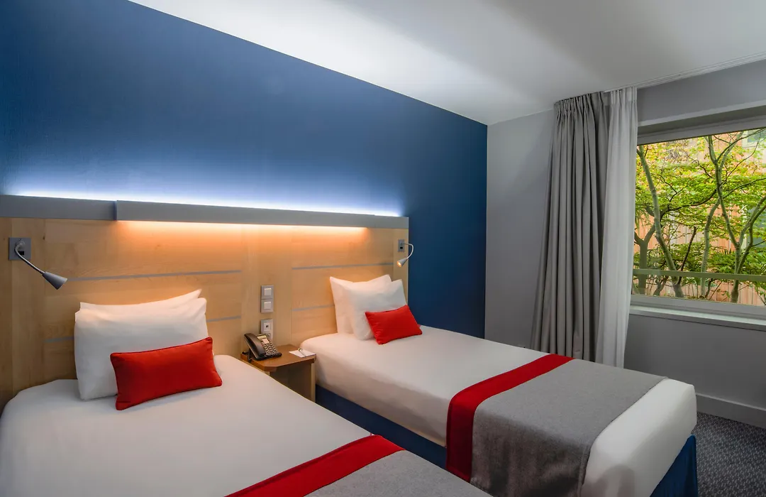 Holiday Inn Express Paris-Canal De La Villette By Ihg-1