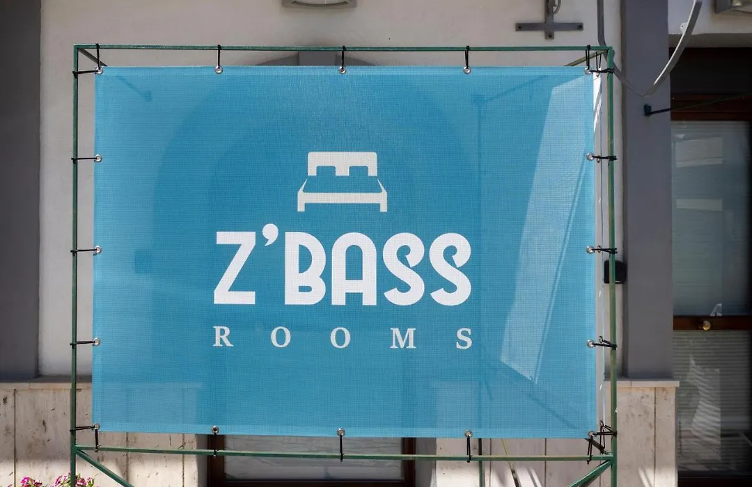 Z'Bass Rooms-1