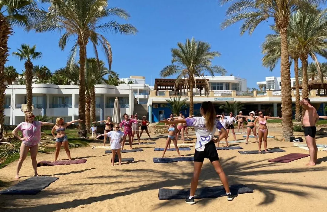 Queen Sharm Italian Club-1