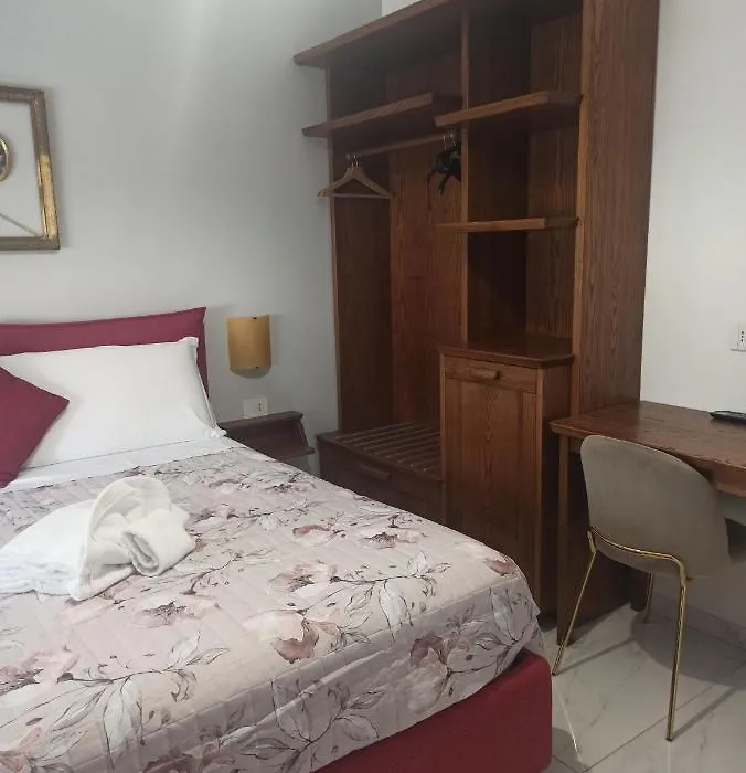B&B Suite And Rooms San Giovanni-1
